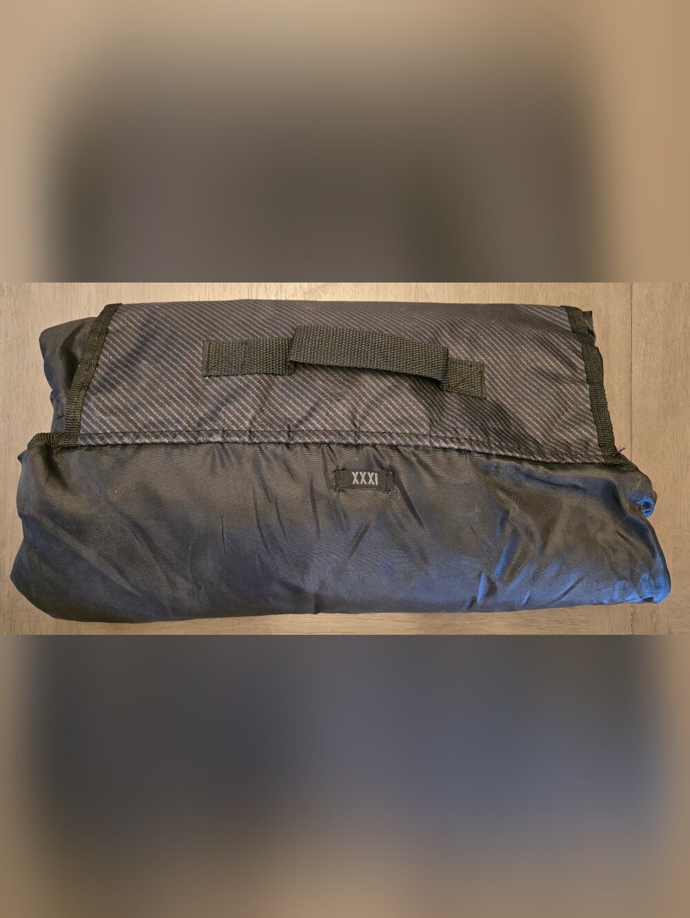 31 Brand Black Outdoor Foldable Travel Blanket